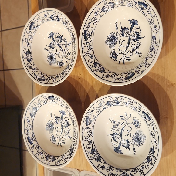 royal Other - VINTAGE 4 ROYAL BLUE ONION CEREAL BOWLS